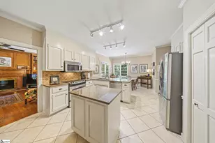 210 Valley Oak Dr, Greenville, SC 29617 - Photo 12
