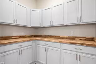 110 9th St, Greenville, SC 29611 - Photo 14