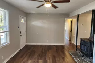 28 Kay Dr, Greenville, SC 29605 - Photo 2