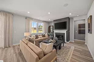 1324 Capefox Dr, Spartanburg, SC 29303 - Photo 10