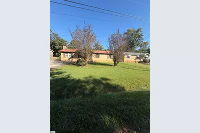 202 Bluff Drive, Greenville, SC 29605 - Photo 2