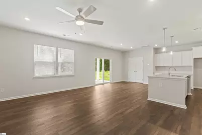 815 Marin Road, Wellford, SC 29385 - Photo 8