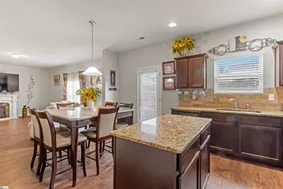 200 Elmhaven Drive, Simpsonville, SC 29681 - Photo 8