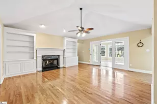 107 Wren Way, Simpsonville, SC 29681 - Photo 12