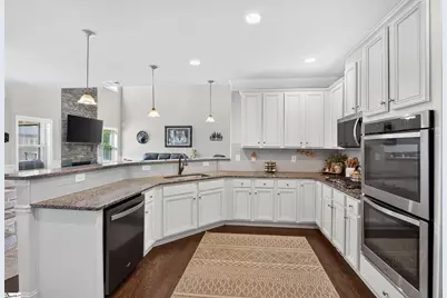 35 Winged Bourne Court, Simpsonville, SC 29680 - Photo 10