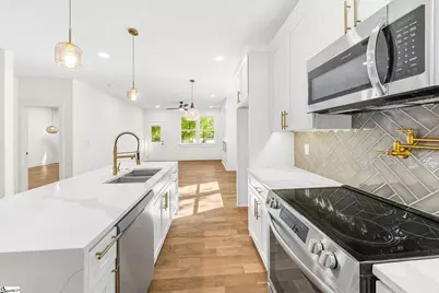 917 2nd Avenue, Greenville, SC 29611 - Photo 8