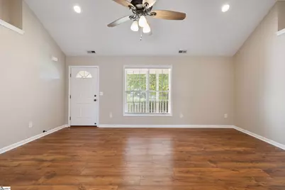 300 Cunningham Road, Woodruff, SC 29388 - Photo 6