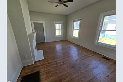 17 Gallon Street, Laurens, SC 29360 - Photo 10