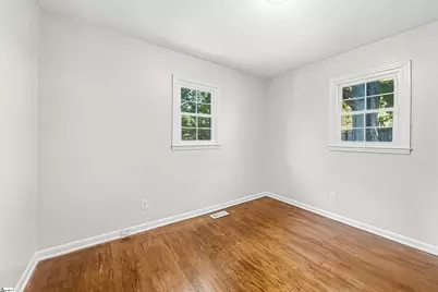 121 Norris Court, Spartanburg, SC 29306 - Photo 8
