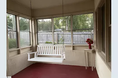 907 S Johnson Street, Gaffney, SC 29340 - Photo 4
