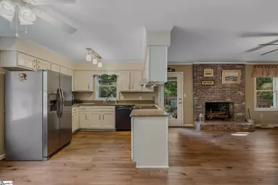 12 E Indian Trail, Taylors, SC 29687 - Photo 30