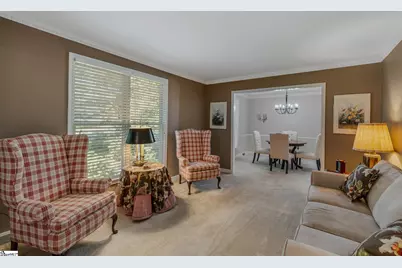 12 E Indian Trail, Taylors, SC 29687 - Photo 8