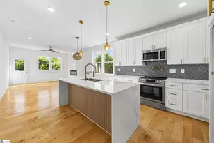 103 Odessa St, Greenville, SC 29601 - Photo 8