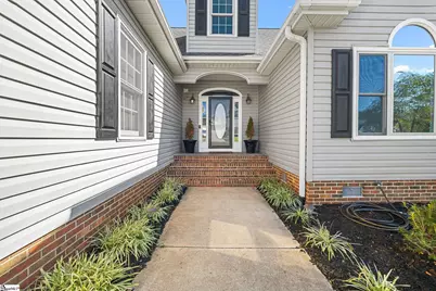 3 Brooke Lee Circle, Taylors, SC 29687 - Photo 2