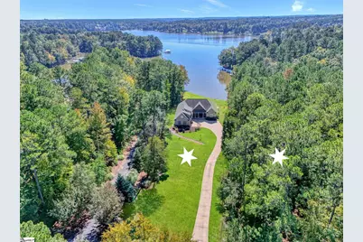 72 E Commodore Drive, Cross Hill, SC 29332 - Photo 2