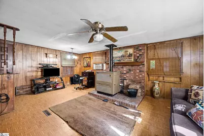 306 S Lakeview Drive, Duncan, SC 29334 - Photo 12