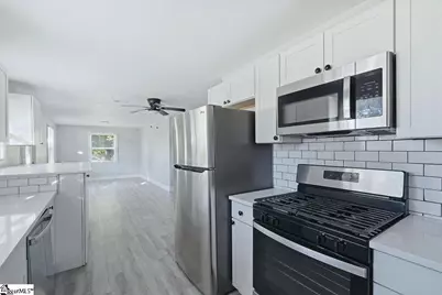 611 Gardner Street, Gaffney, SC 29341 - Photo 8