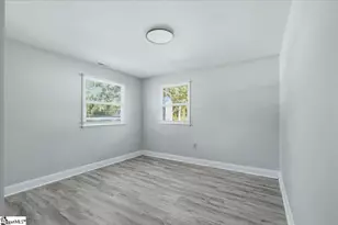 611 Gardner St, Gaffney, SC 29341 - Photo 20