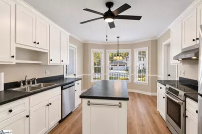 8 Oak Tree Drive, Taylors, SC 29687 - Photo 8