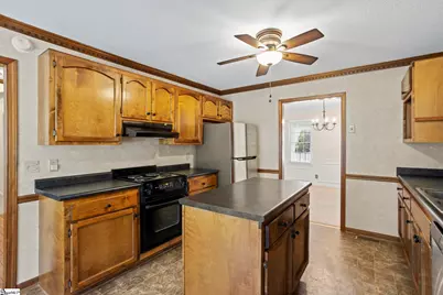 8 Oak Tree Drive, Taylors, SC 29687 - Photo 24