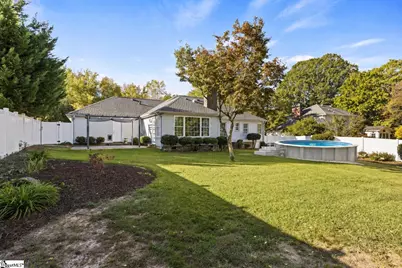 8 Oak Tree Drive, Taylors, SC 29687 - Photo 2