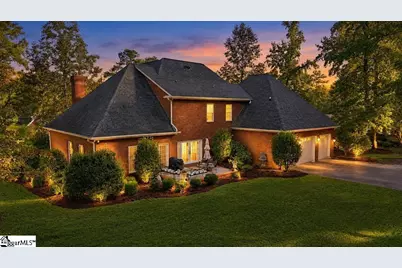 306 Parkwood Road, Greenwood, SC 29646 - Photo 2