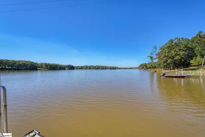 200 S Pointe, Cowpens, SC 29330 - Photo 4