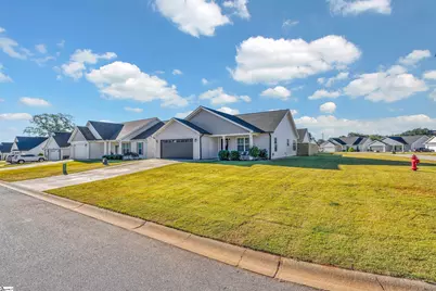 123 Lily Way, Lyman, SC 29365 - Photo 2