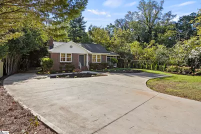 208 W Hillcrest Drive, Greenville, SC 29609 - Photo 8