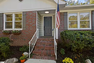 208 W Hillcrest Drive, Greenville, SC 29609 - Photo 6