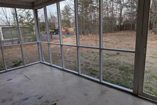 1244 E Butler Rd, Greenville, SC 29607 - Photo 22