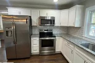 8 Lester Ave, Greenville, SC 29617 - Photo 6