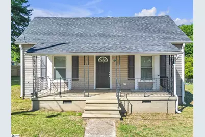 104 Lake Avenue, Greer, SC 29650 - Photo 1