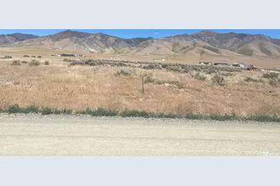 9415 Zaring Avenue, Winnemucca, NV 89445 - Photo 1