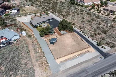 15245 Callahan Road, Reno, NV 89511 - Photo 2