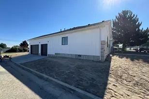 5270 Marla Dr, Winnemucca, NV 89445 - Photo 4