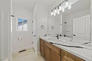 5310 Marla Dr, Winnemucca, NV 89445 - Photo 14