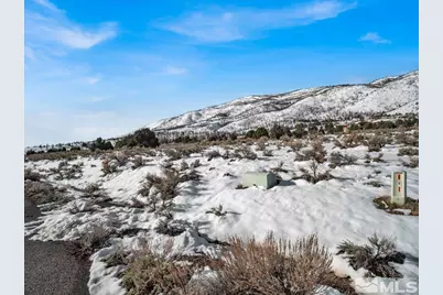 1534 Bolton Loop, Gardnerville, NV 89410 - Photo 2