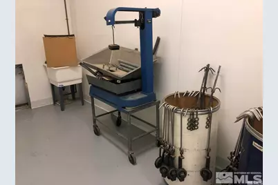 1040 Skyline, Battle Mountain, NV 89820 - Photo 22