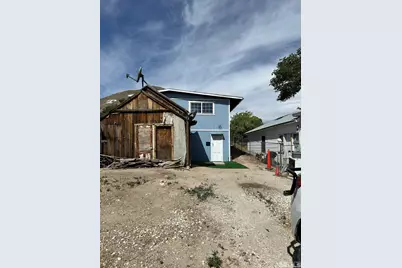 121 S South Street, Tonopah, NV 89049 - Photo 1