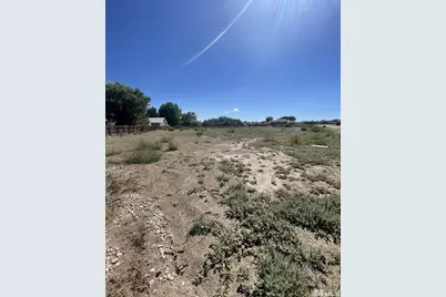 125 Deer Creek Circle, Fallon, NV 89406 - Photo 2