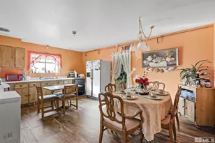 1885 Castle Wy, Reno, NV 89512 - Photo 4