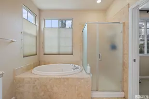 6658 Abbotswood Dr, Sparks, NV 89436 - Photo 14