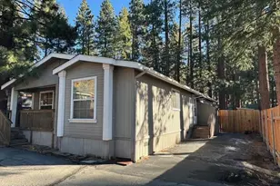 169 Crescent Dr, Stateline, NV 89449 - Photo 2