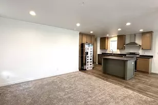 475 Camellia Wy, Lovelock, NV 89419 - Photo 4