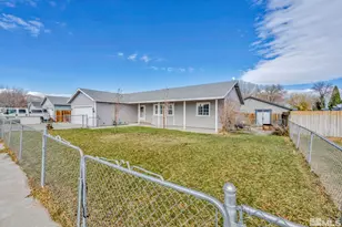 416 Paul Ave, Yerington, NV 89447 - Photo 2