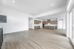 7511 Hoback Dr, Sparks, NV 89436 - Photo 6