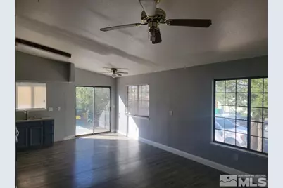 6769 Peppermint Court, Reno, NV 89506 - Photo 4