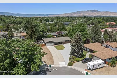 395 Chevy Chase Street, Reno, NV 89509 - Photo 32