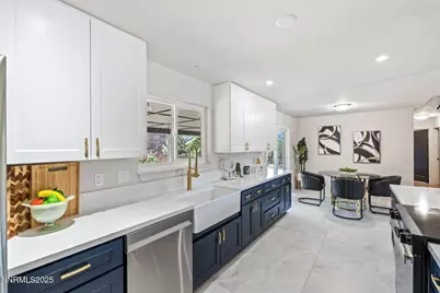 395 Chevy Chase Street, Reno, NV 89509 - Photo 12